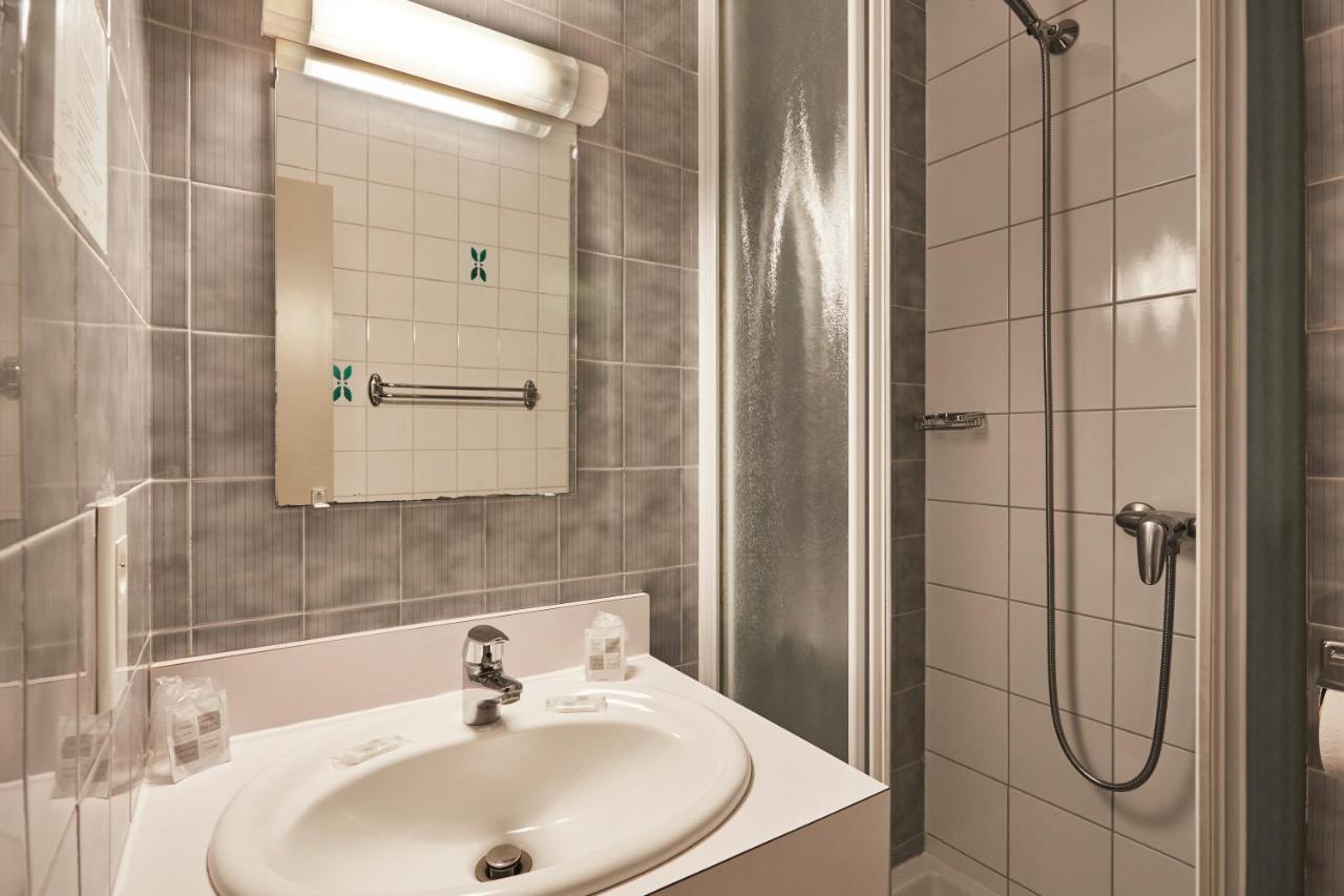 Cit'Hotel Le National Cluses Luaran gambar